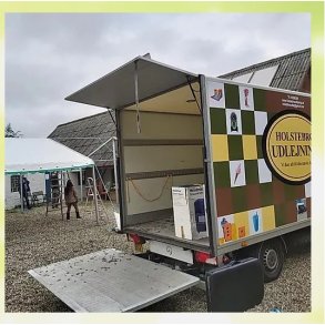 TELT & GULV - VI STILLER OP/NED